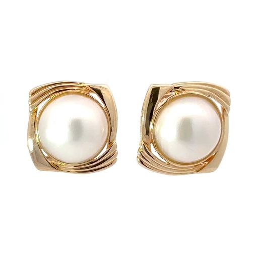 [29146] Mabe Pearl Stud Earrings | 14ct Yellow Gold