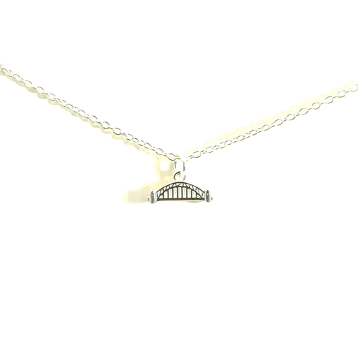 [21796SPETSNHABOURBRIDGE] Petals Silver Necklace | Harbour Bridge "I Love Australia"