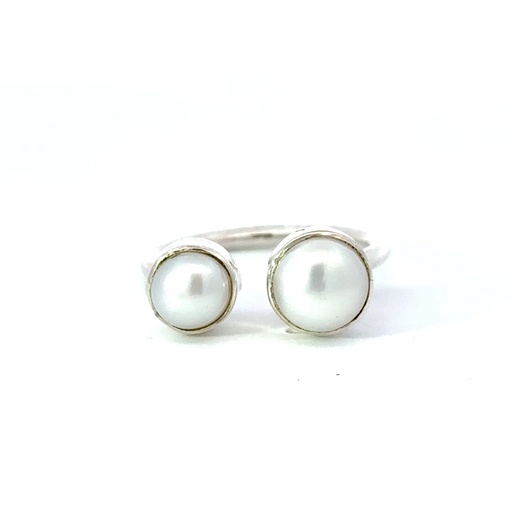 [29022SMWSRFWPX2/29026] Two Freshwater Pearl Ring In Sterling Silver