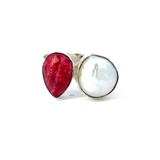 [29026SMWSRCORALFWP] Sponge Coral And Freshwater Pearl Silver Ring