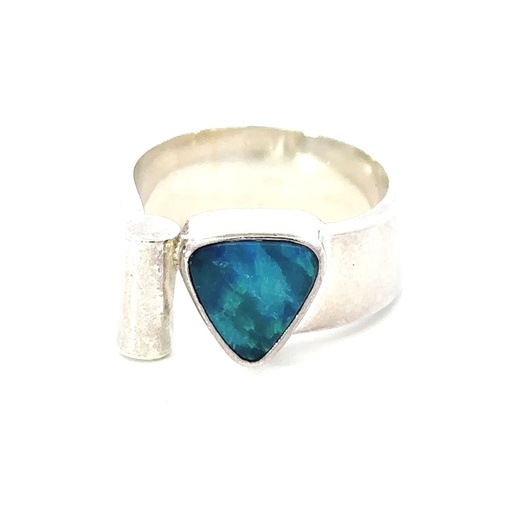 [29576JCSR15opal] Striking Aussie Opal Set In A Sterling Silver Ring