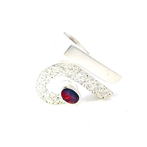 [001577] Vibrant Opal Set In A Sterling Silver Ring