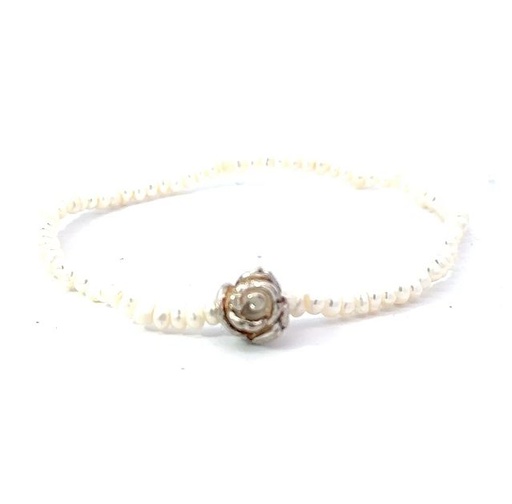 [23455rose] Delicate Pearl Bracelet With Silver Rose Charm