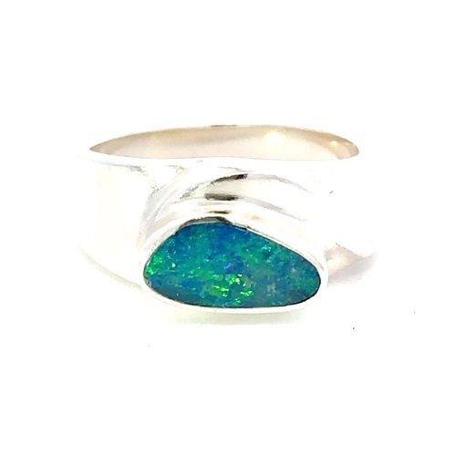 [000130] Organic Shaped Doublet Opal Set In A Wide Sterling Silver Band