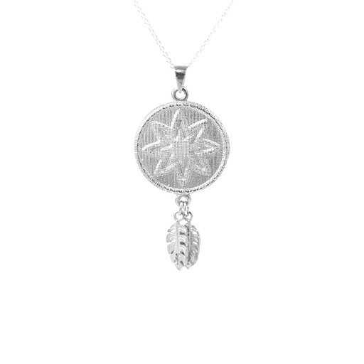 [000235/22153] Woven Starburst Pendant In Silver With Leaf Tassel