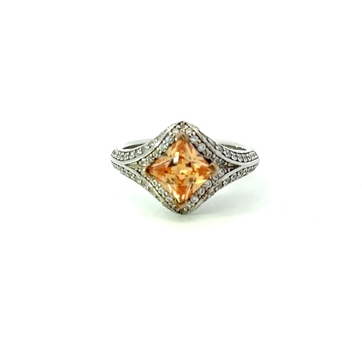 [000252/250] Apricot Cubic Ring In Sterling Silver