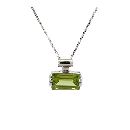 [002030] Peridot Pendant In 14K White Gold
