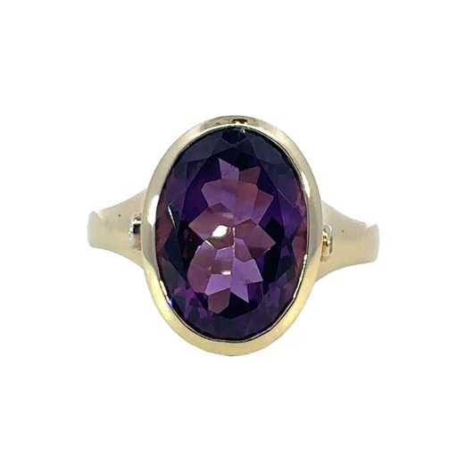 [002061] Amethyst with Diamond 14ct Yellow Gold Ring